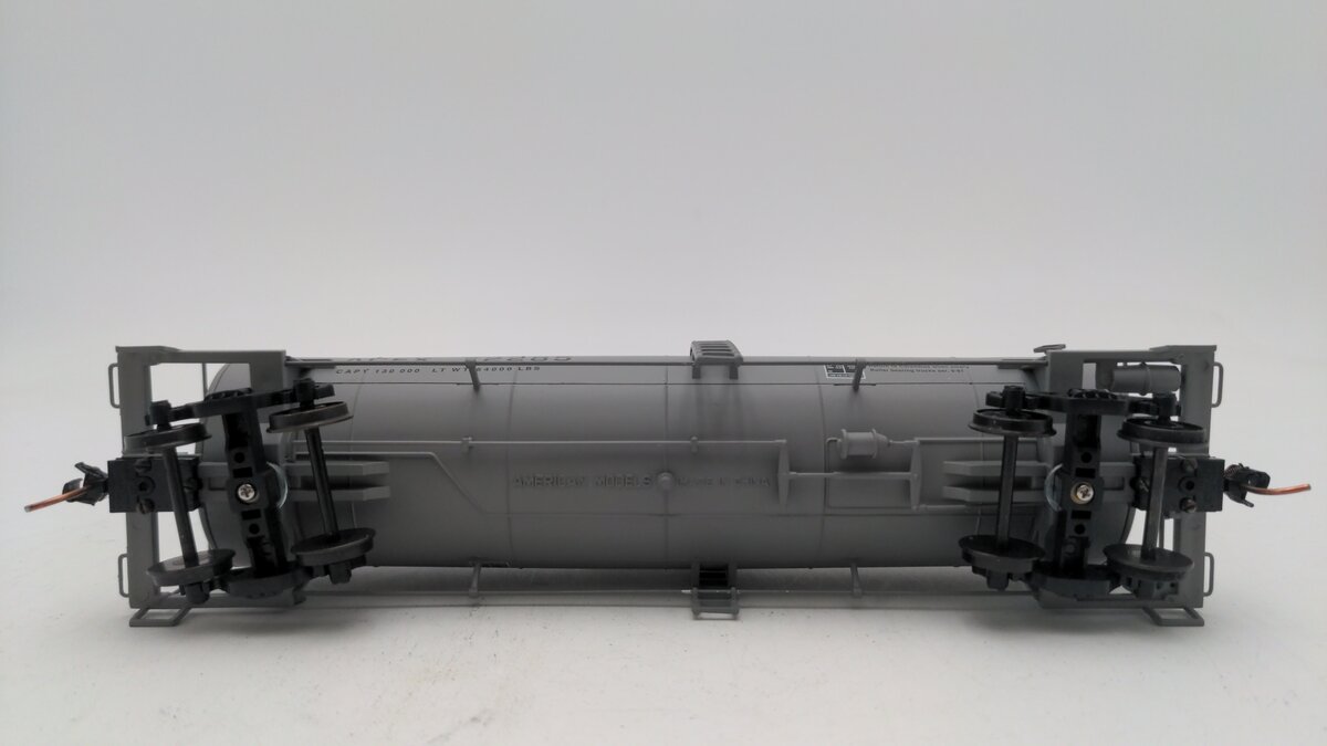 American Models S Scale ACFX Tank Car #72285 EX