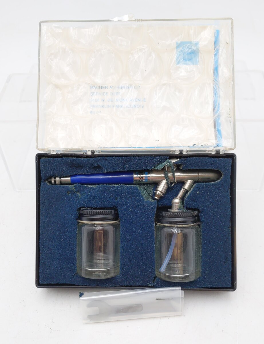 Badger 200-1 Model 200 Medium Head Siphon Feed Airbrush VG/Box