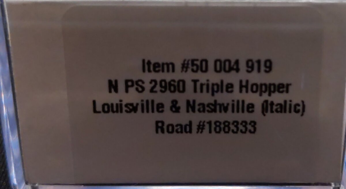 Atlas 50004919 N Louisville & Nashville PS 2750 Triple Hopper #188333