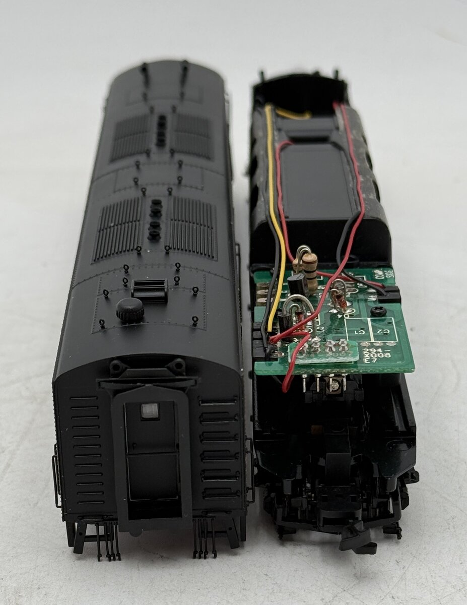 Proto 2000 21056 HO Scale Boston Maine (A unit) E7 Diesel Locomotive #3804 LN/Box