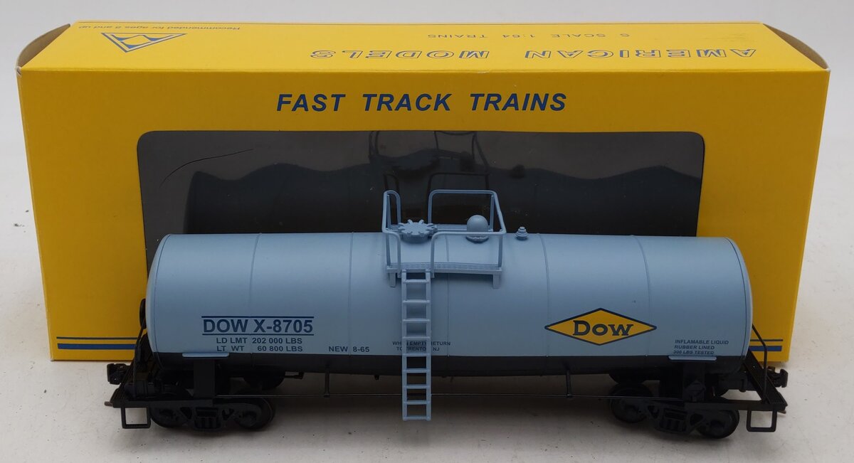 American Models 521-05 S Gauge DOW Tank Car # 8705 LN/Box