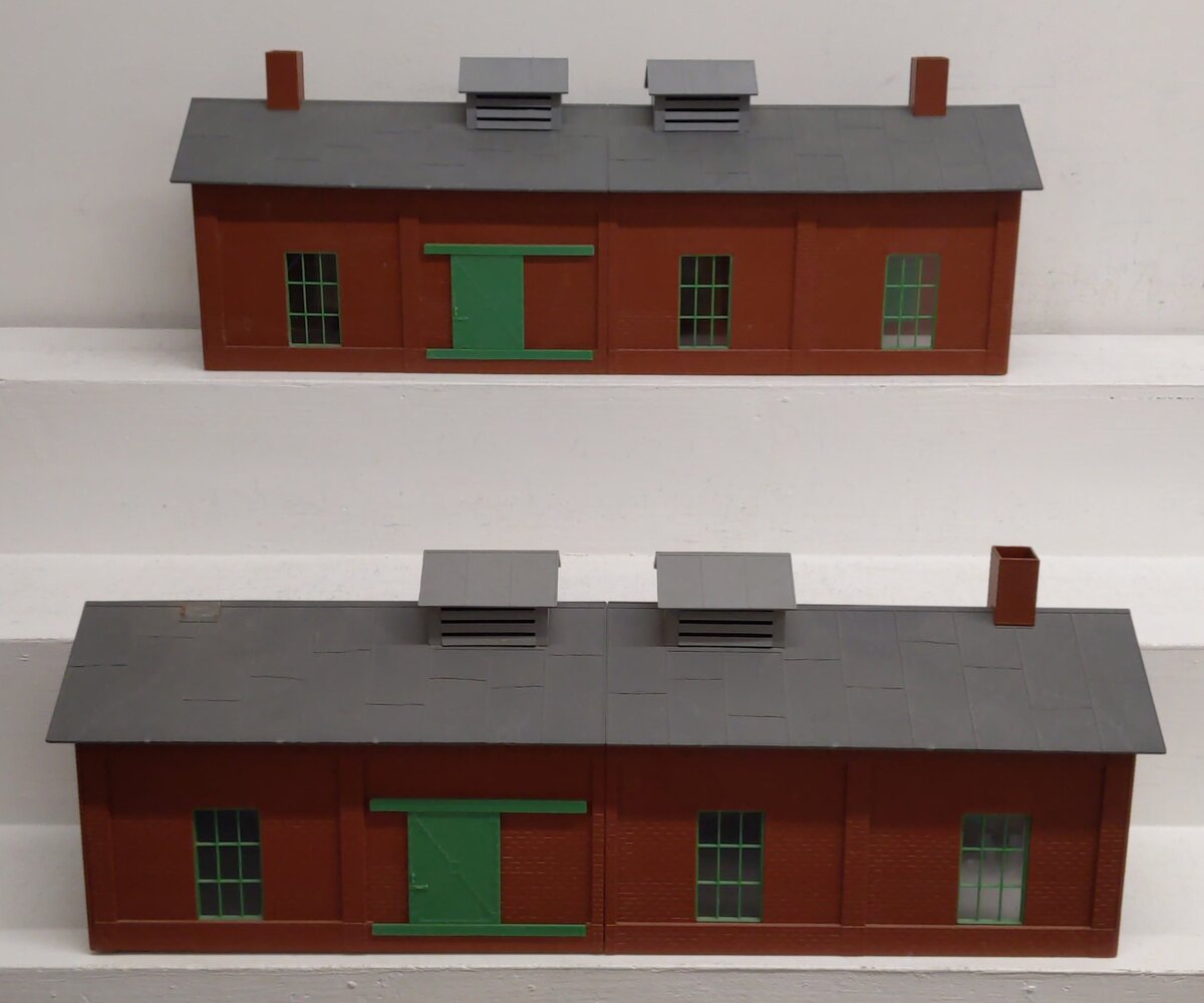 Lionel O Gauge Engine Houses [2] EX