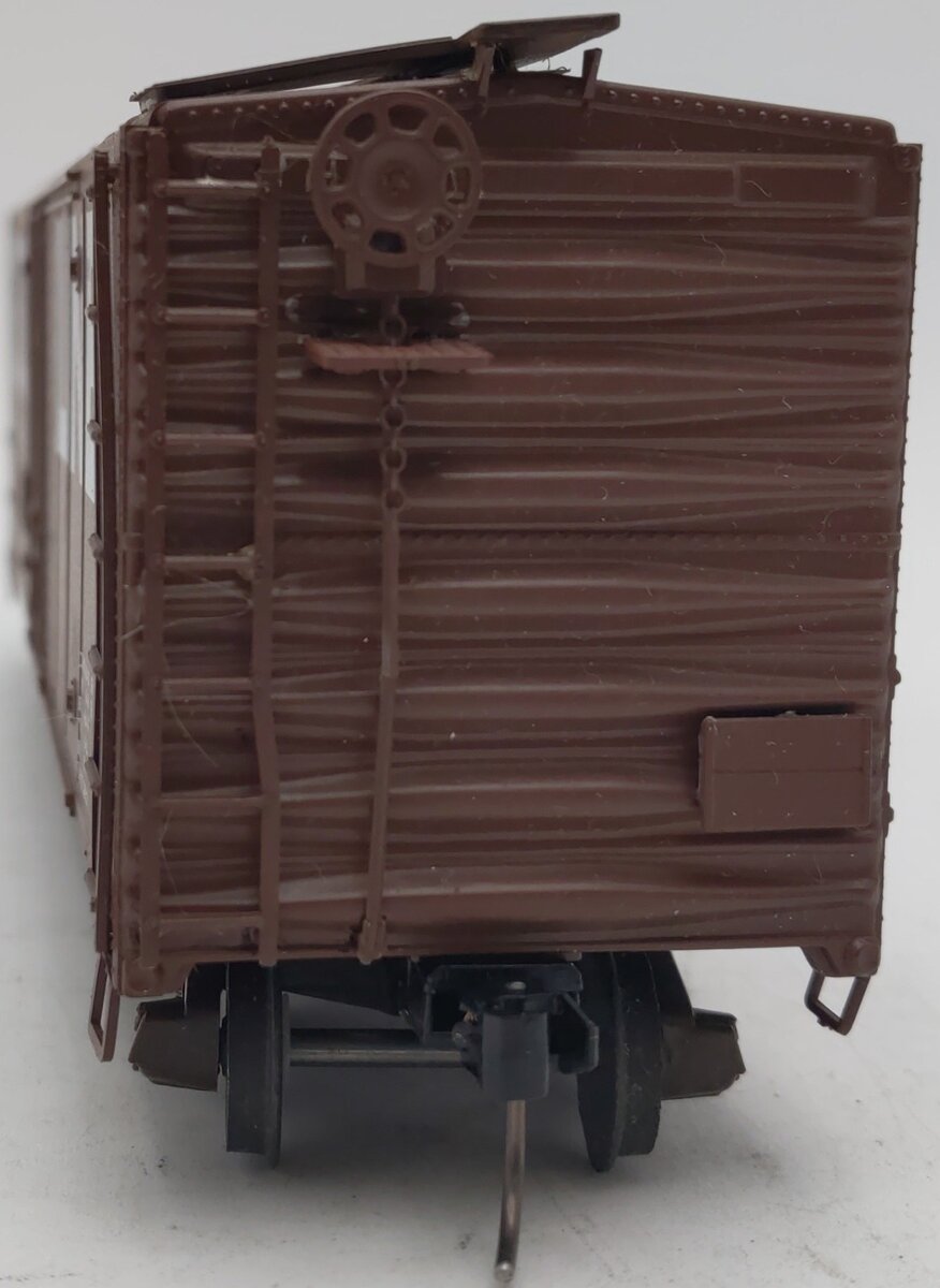 American Models 212 S Soo Line Box Car Kit #137723 EX