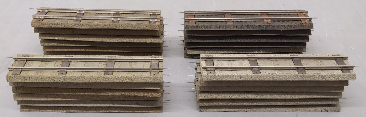American Flyer 726 Vintage S Gauge Straight Rubber Roadbed w/ Track (24) VG