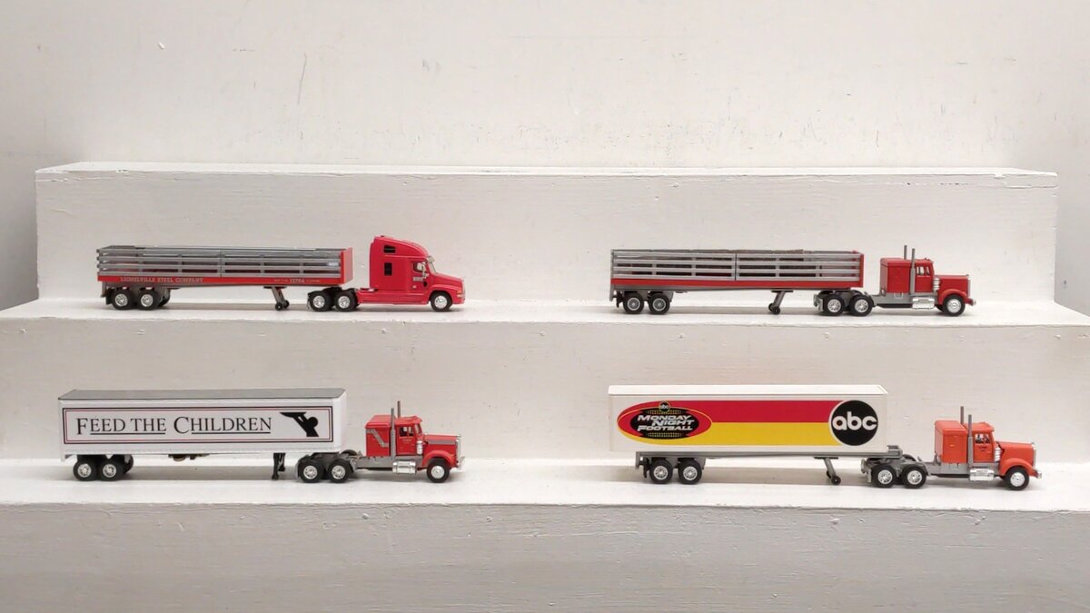 Lionel & Liberty Classics O Gauge Steel Tractors & Trailers [4] EX