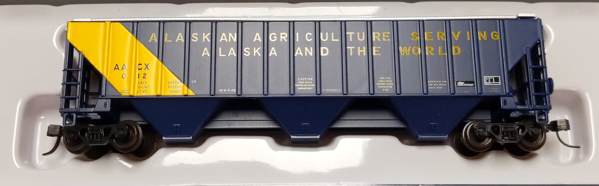 Atlas 50004716 N State of Alaska Thrall 4750 Covered Hopper #012