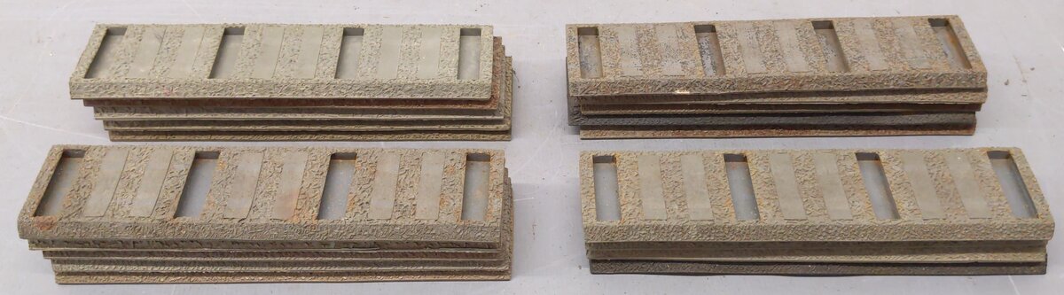 American Flyer 726 Vintage S Gauge Straight Rubber Roadbed (19) VG