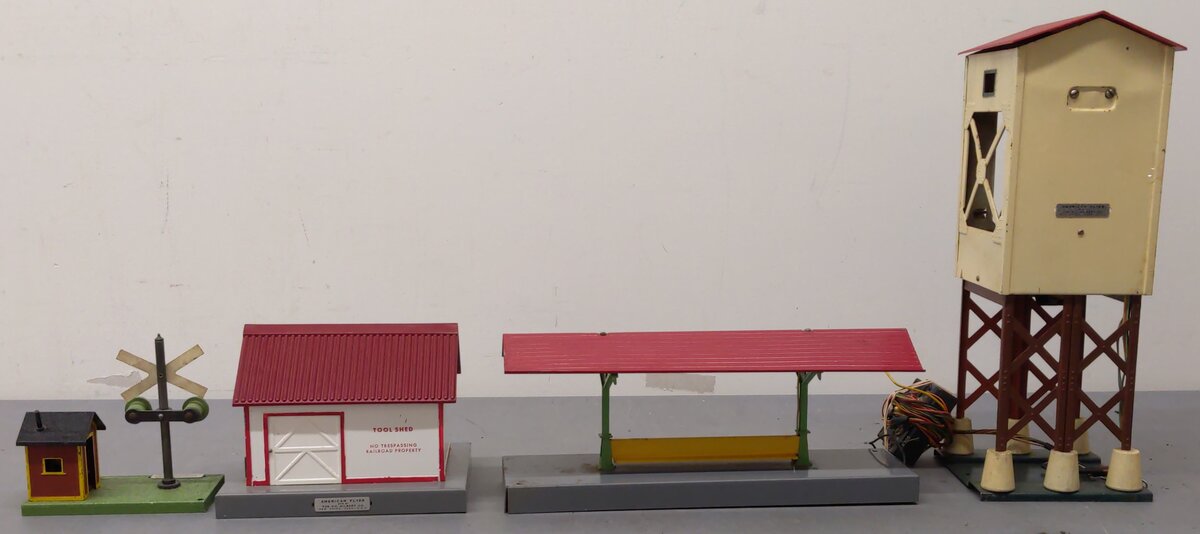 American Flyer Vintage S Gauge Accessories #585,586F,785,759 [4] VG