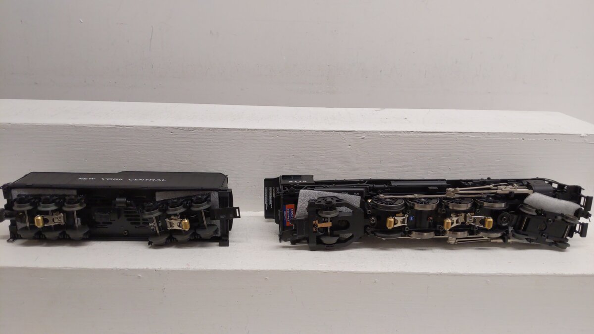 Lionel 2131540 O Gauge NYC LEGACY 4-8-2 L2a Mohawk Steam Locomotive #2775 LN/Box