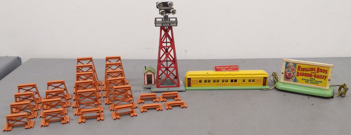 American Flyer Vintage S Gauge Accessories #774,780,767,577 [4] VG