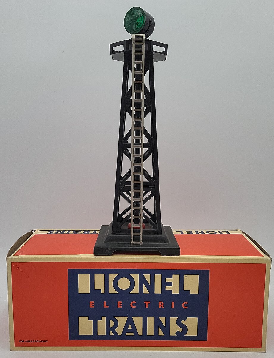 Lionel 6-12831 O Rotating Aircraft Beacon Tower EX/Box