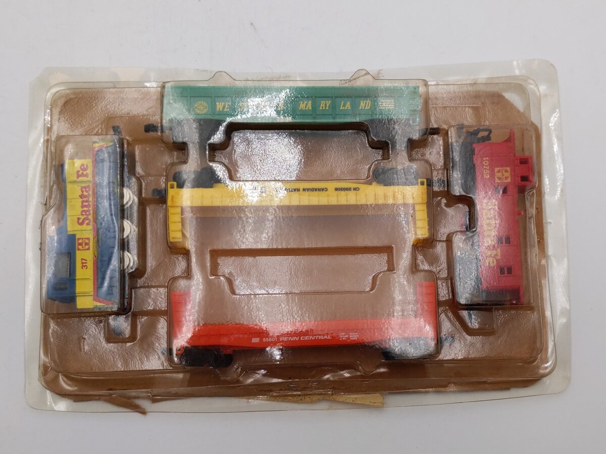 Aurora Rail Masters 932-8051 N Scale TTX #54100 & CP Rail #317 LN