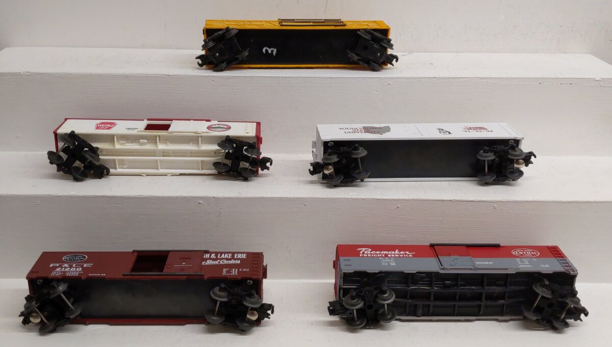 Lionel & Other Assorted O Gauge Boxcars [5] VG
