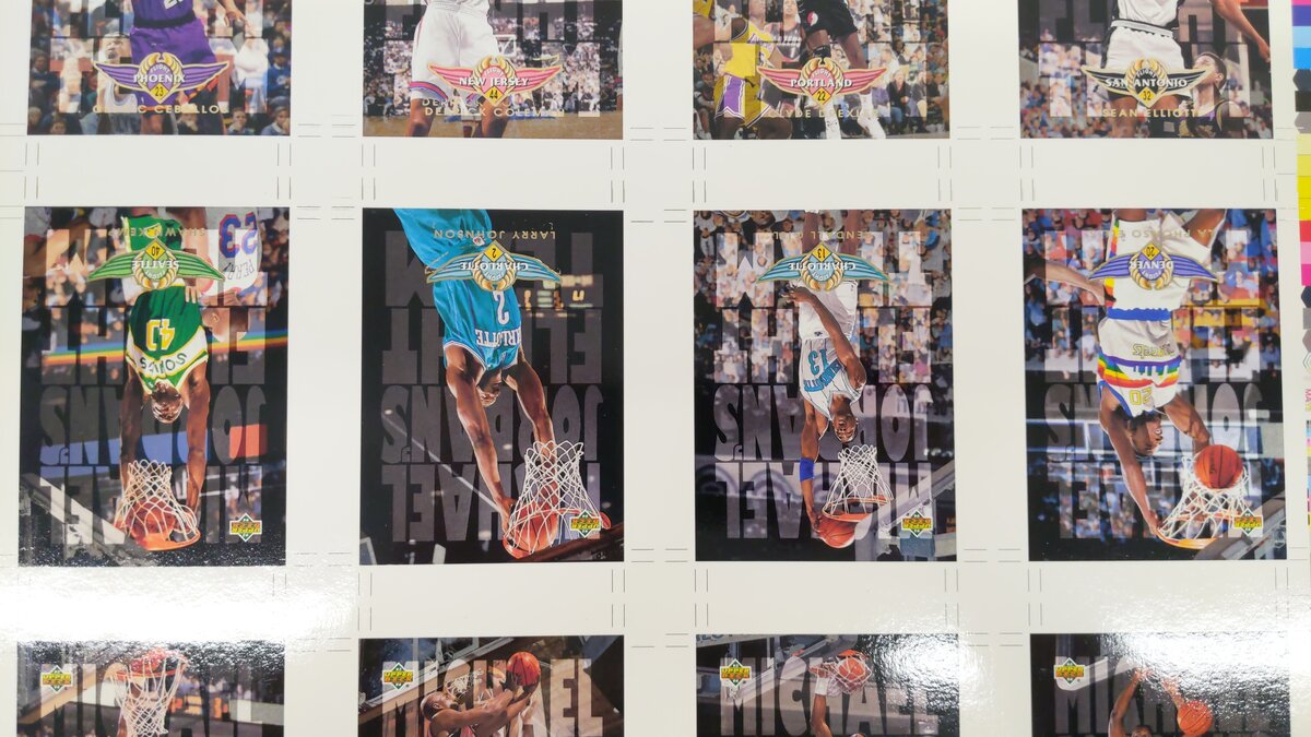 Upper Deck 1993-1994 Michael Jordan's Flight Team Uncut Sheet #2575/3000