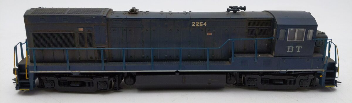 Atlas 8682 HO Missouri Pacific GE U23B Diesel Locomotive #2254 Weathered LN/Box