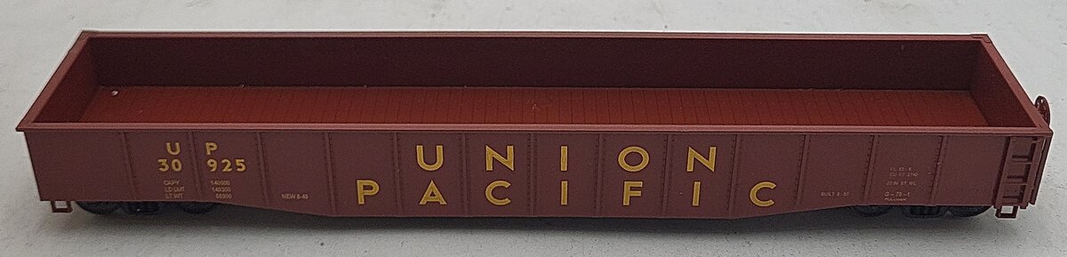 American Models 4418 S Scale (Hi-Rail) Union Pacific 52' Gondola #30925 VG/Box