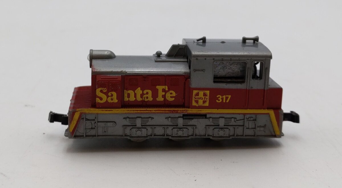Aurora N Scale Santa Fe Plymouth WDT Locomotive #317 LN