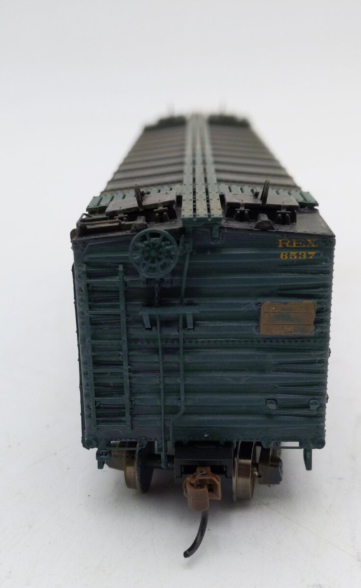 Athearn 97360 HO Railway Express Agency RTR 50' Ice Bunker Reefer #6537 Weatherd/Box