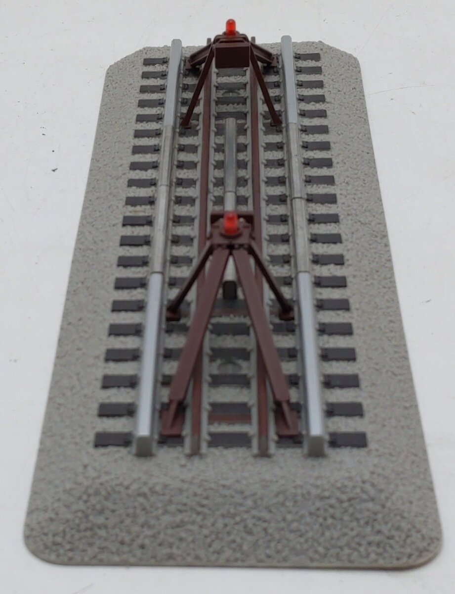 Lionel 6-12035 O Gauge FasTrack Lighted Bumpers (Pack of 2) EX/Box