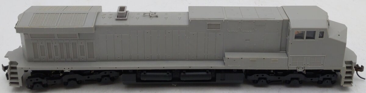 Athearn HO Scale 4340 Undecorated AC4400 Diesel Locomotive EX/Box