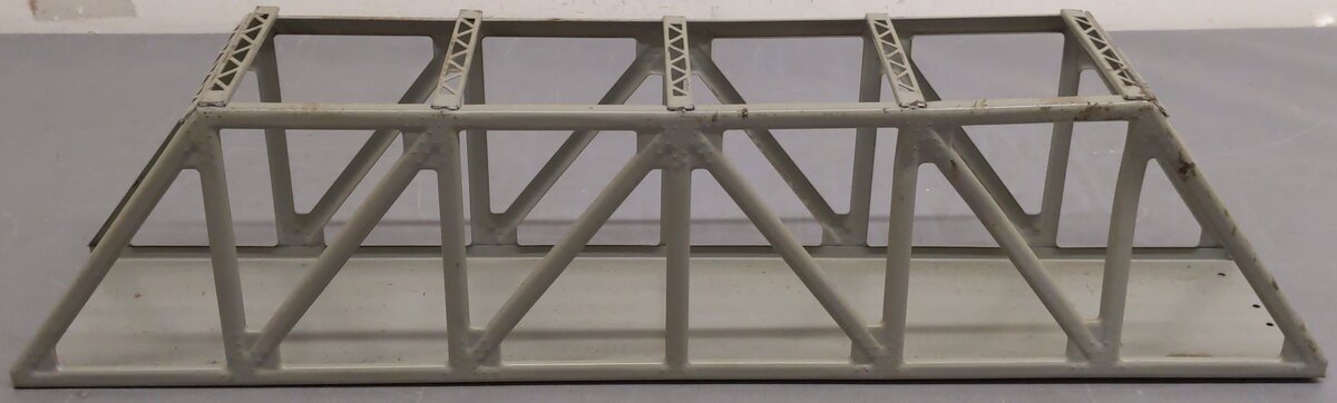 Lionel 317 Vintage O 24 Inch Gray Metal Trestle Bridge VG