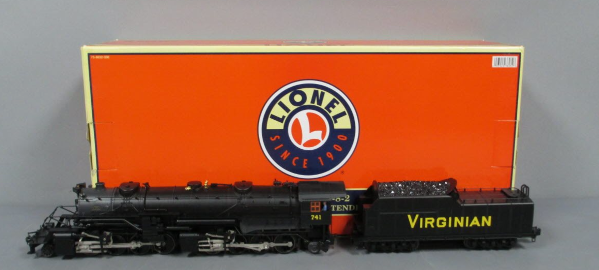 Lionel 6-38032 O Gauge Virginian 2-8-8-2 Steam Locomotive & Tender #741 EX/Box