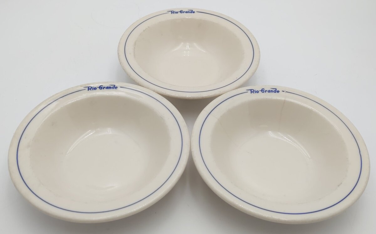 Syracuse China Rio Grande Prospector Pattern 6-3/8" Diameter Bowls (Set of 3) EX