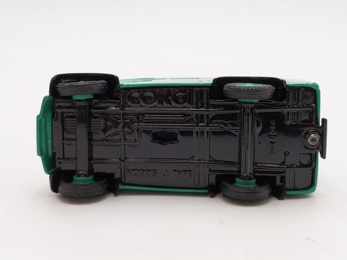 Corgi 06201 1:43 Morris J Cydrax Delivery Van NIB
