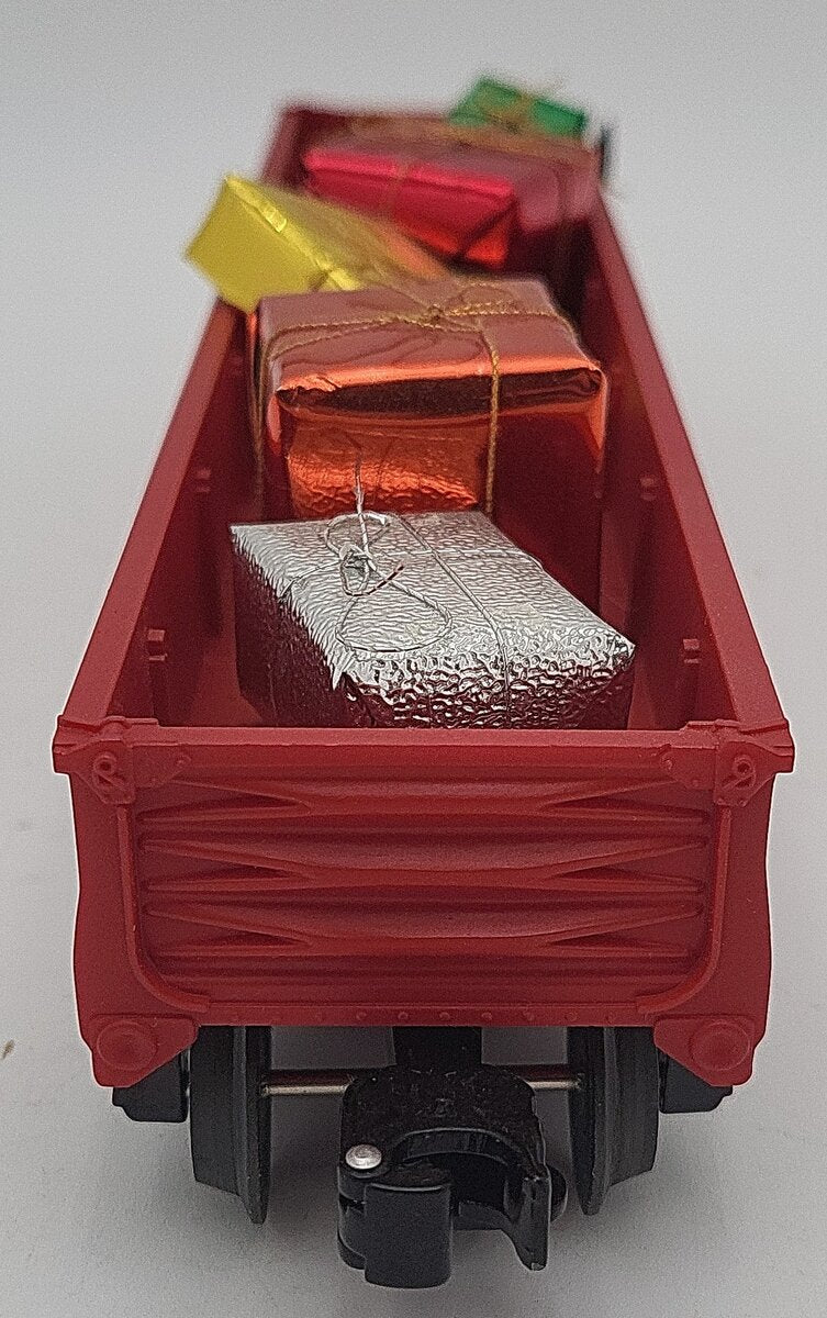 Lionel 6-26330 Christmas Gondola with Presents EX