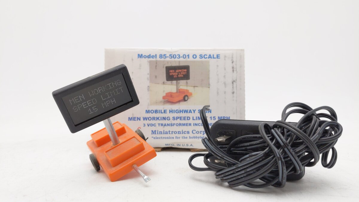 Miniatronics 85-503-01 O Mobile Highway Sign Men Working Speed Limit 15 MPH LN/Box