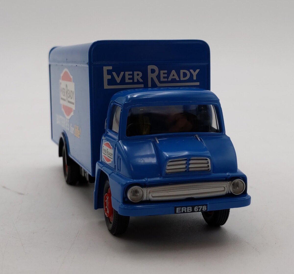 Corgi 30302 1:50 Ever Ready Delivery Truck NIB
