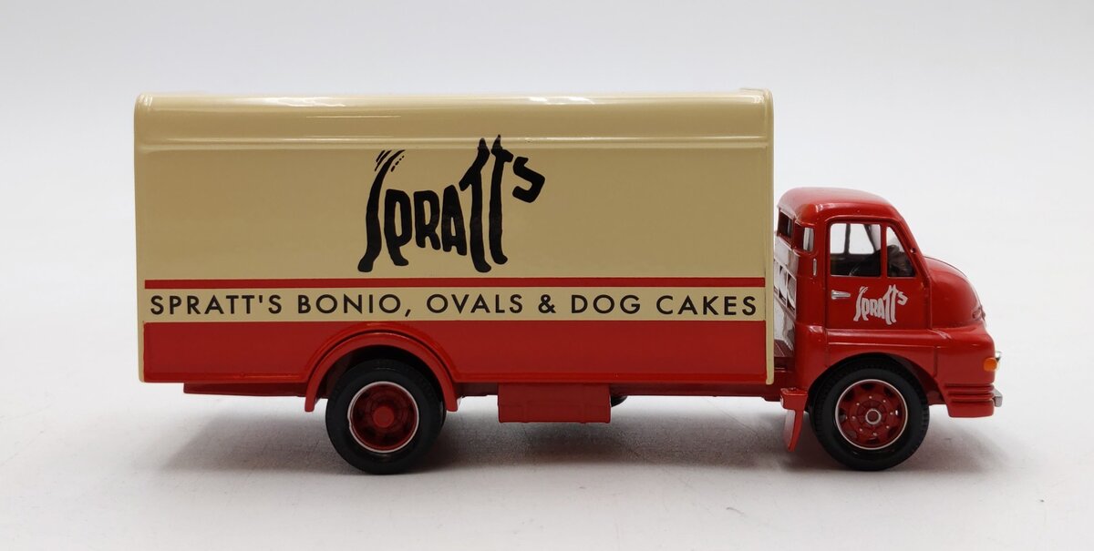 Corgi 30303 1:50 BedFord S Spratt's Transfer Truck NIB