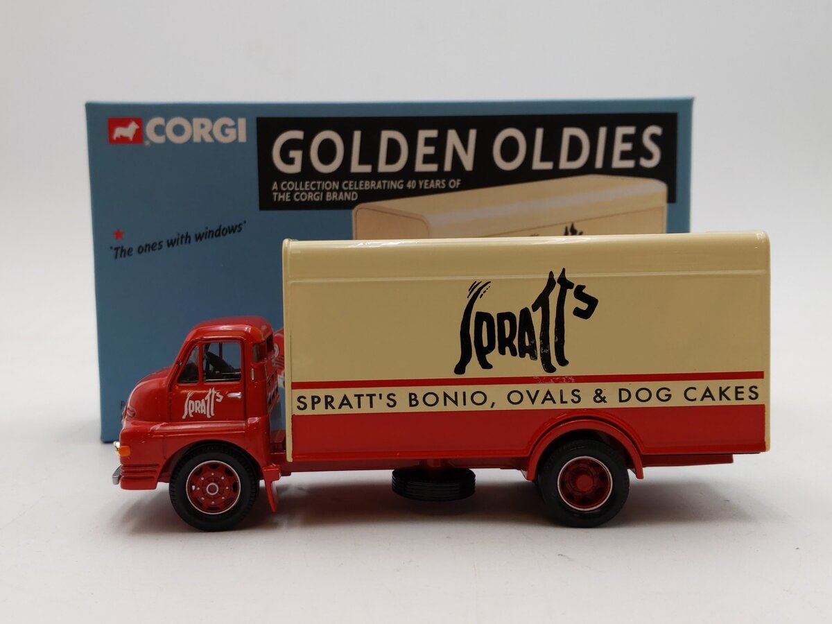 Corgi 30303 1:50 BedFord S Spratt's Transfer Truck NIB