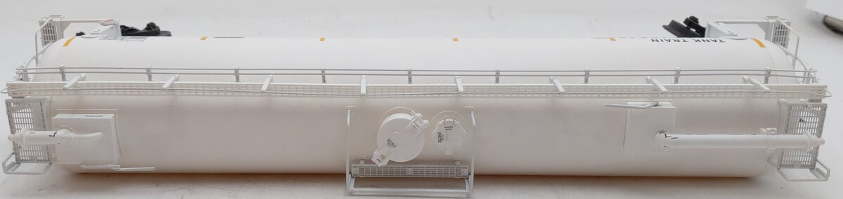 Lionel 6-85134 O White Tank Train Car #18642  LN/Box