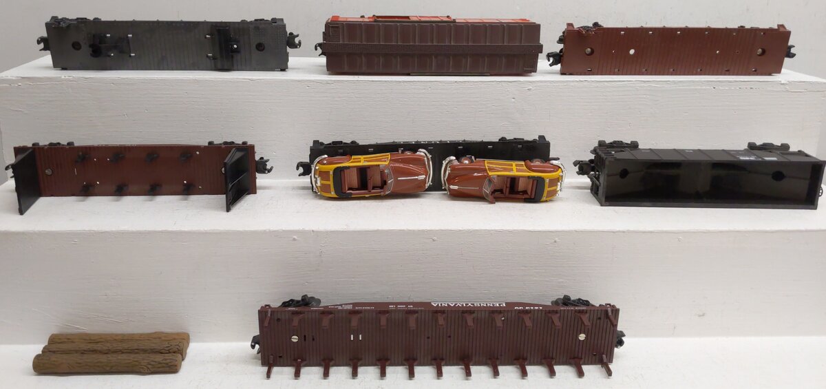 Lionel & K-Line O Gauge Freight Car Assortment: 16389, 6175, 10033, 121350 [7] EX