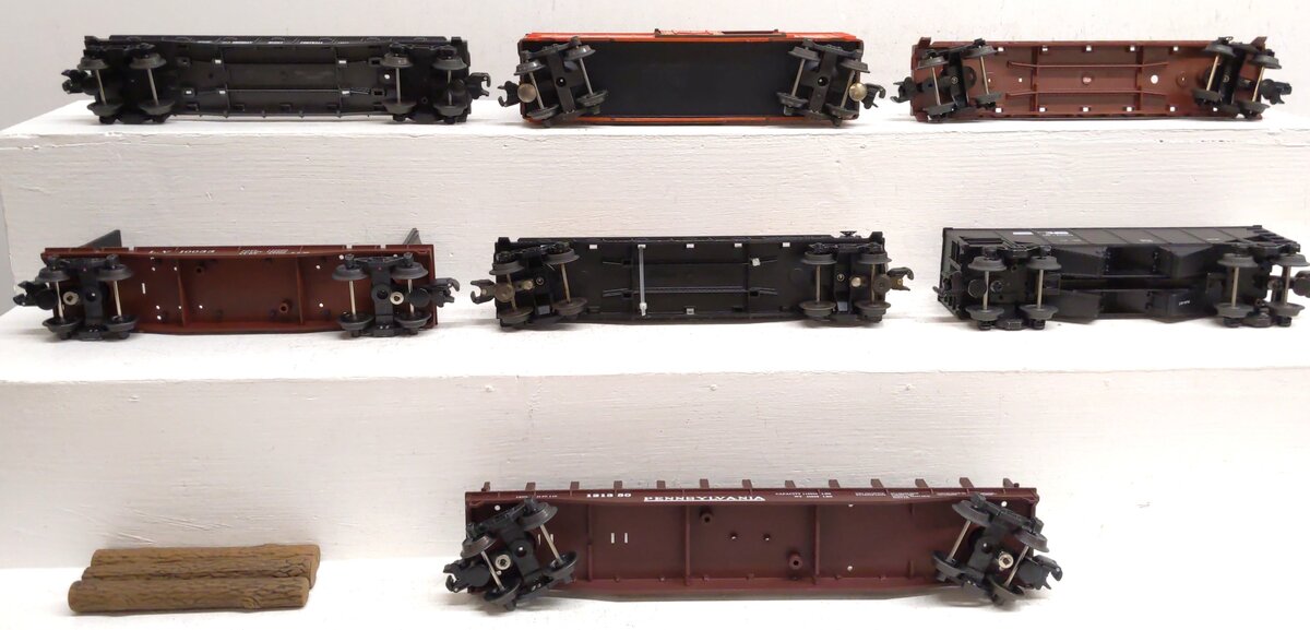 Lionel & K-Line O Gauge Freight Car Assortment: 16389, 6175, 10033, 121350 [7] EX