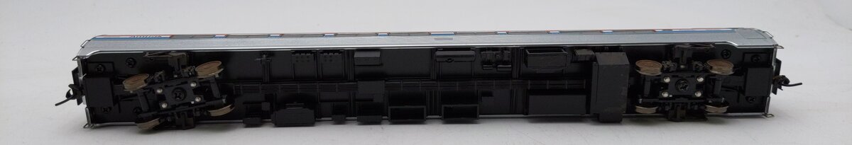 Walthers 920-11220 HO Amtrak 85' Budd Amfleet 59-Seat Coach EX/Box