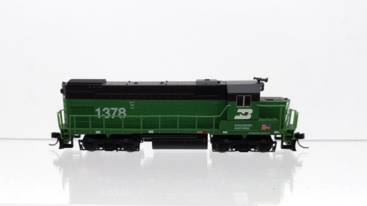 Atlas 40004984 N Burlington Northern Trainman GP15-1 Diesel Locomotive #1378 LN/Box