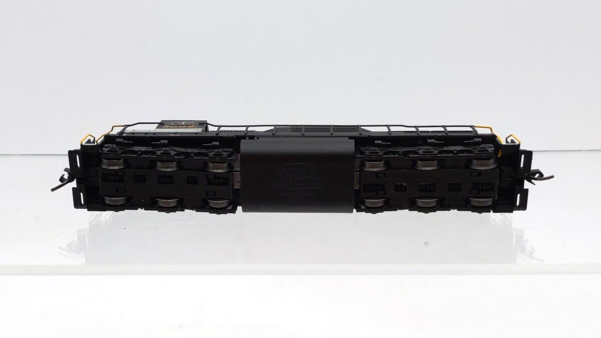 Atlas 40005765 N Scale Southern Railway SD-35 Diesel Locomotive #3006 EX/Box