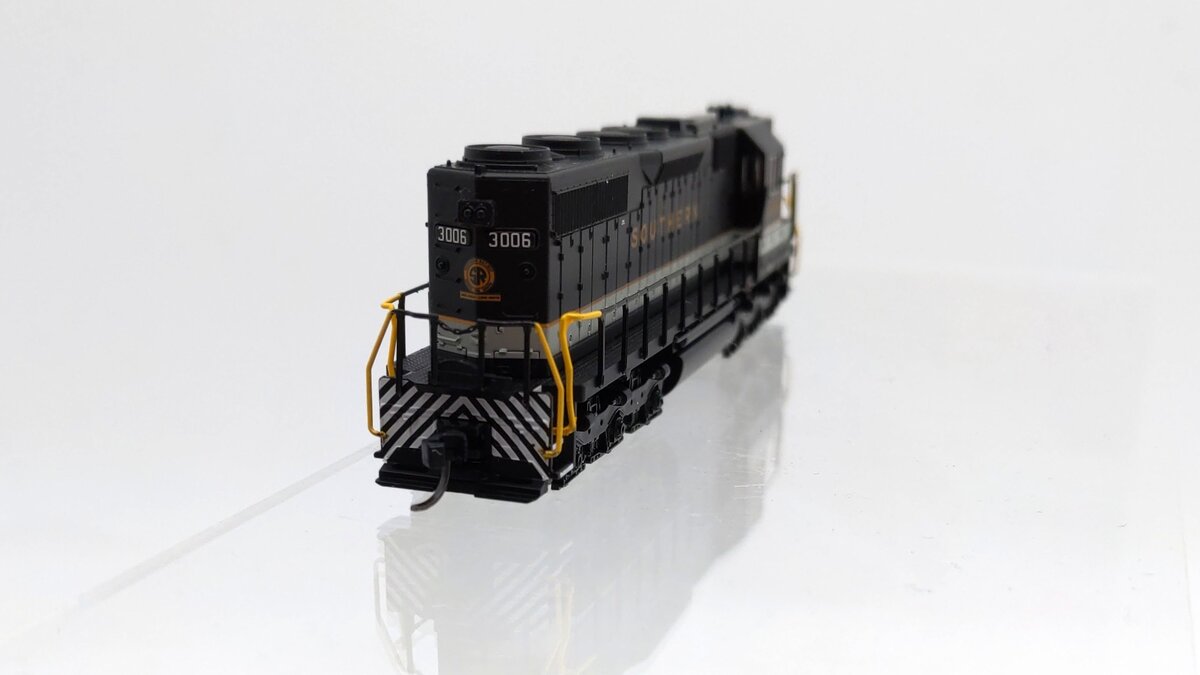 Atlas 40005765 N Scale Southern Railway SD-35 Diesel Locomotive #3006 EX/Box