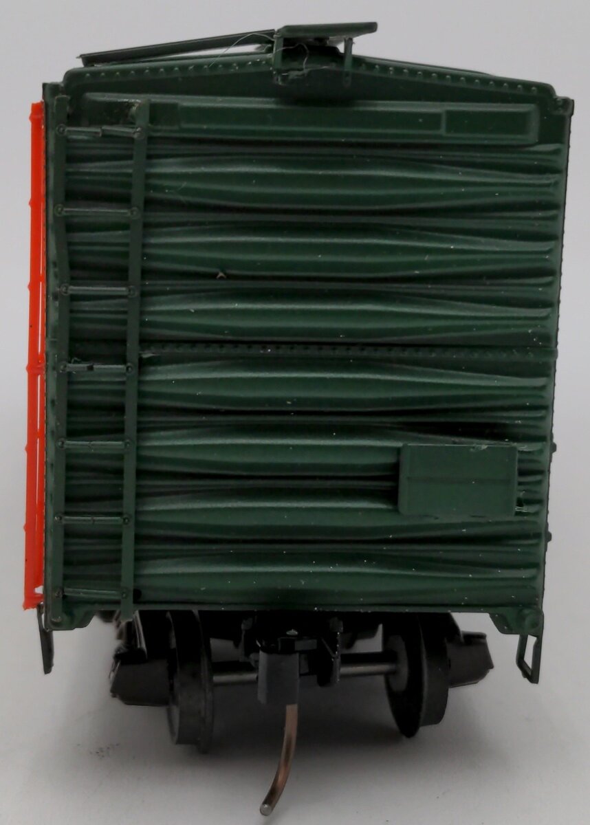American Models S Scale Great Northern Boxcar #8893 VG/Box