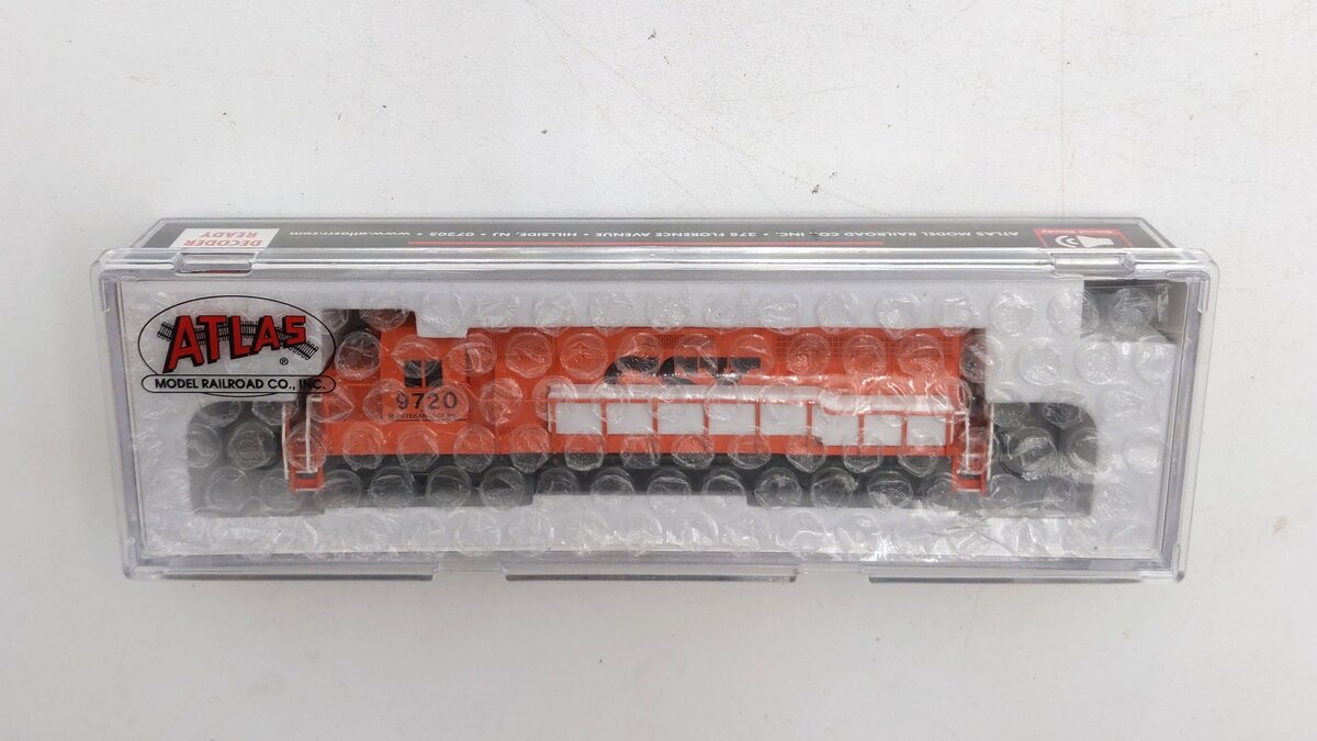 Atlas 40005254 N Scale CSX Transportation GP-40 Diesel #9720 w/Ditch Lights LN/Box