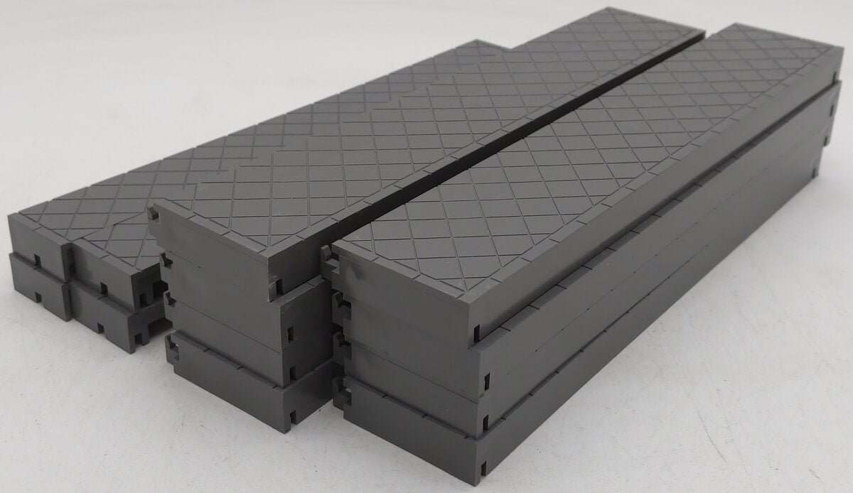 LGB 5034 G Scale Gray Plastic Platform Set LN