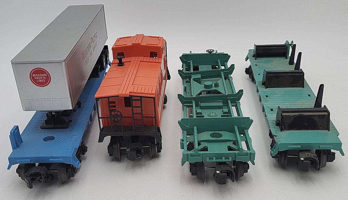 Lionel O Gauge Pastel Freight Car Assortment: 37000, 19486, 6508, 16910 [4] EX