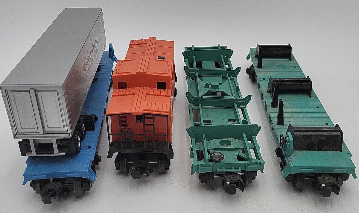 Lionel O Gauge Pastel Freight Car Assortment: 37000, 19486, 6508, 16910 [4] EX