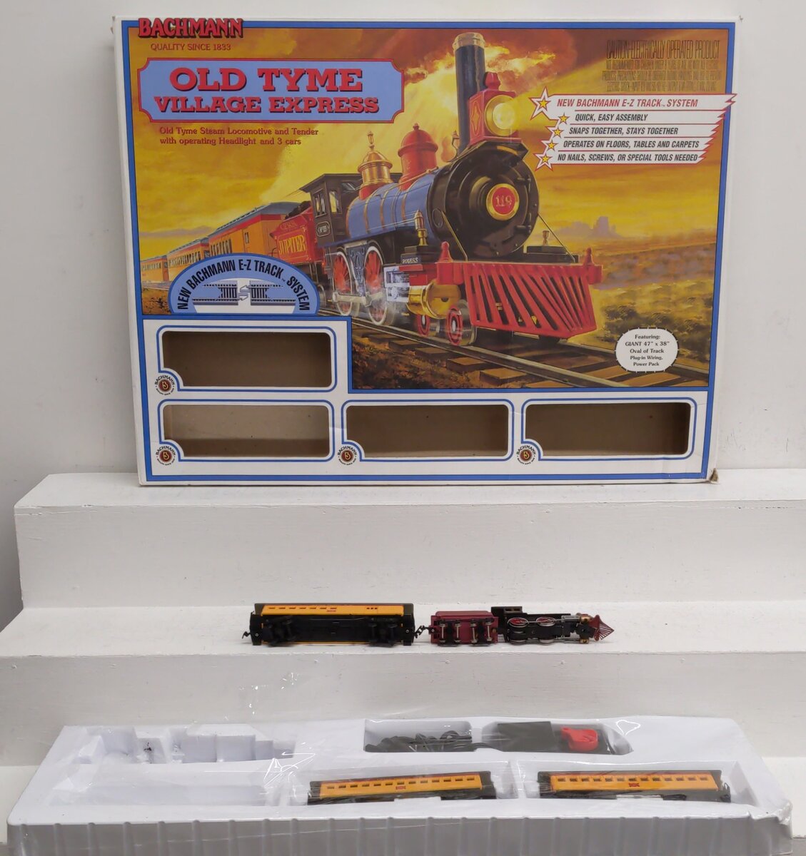 Bachmann 00605 Old Tyme Village Express HO Gauge Steam Train Set VG/Box