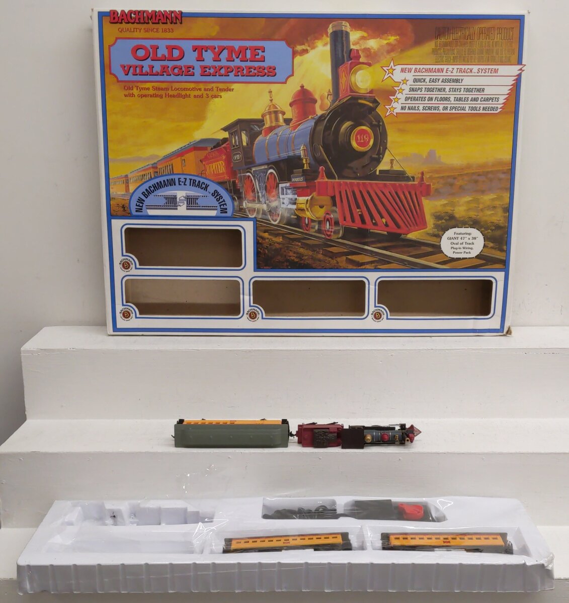 Bachmann 00605 Old Tyme Village Express HO Gauge Steam Train Set VG/Box