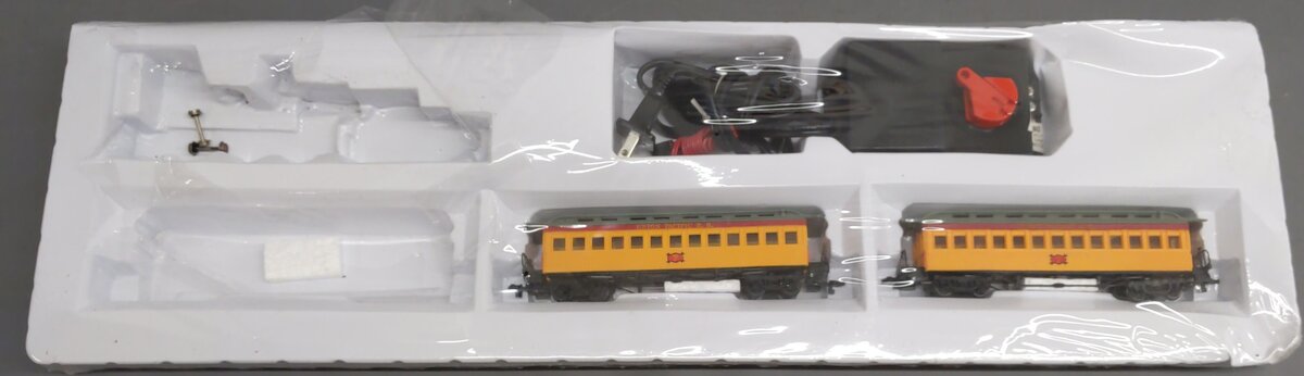 Bachmann 00605 Old Tyme Village Express HO Gauge Steam Train Set VG/Box