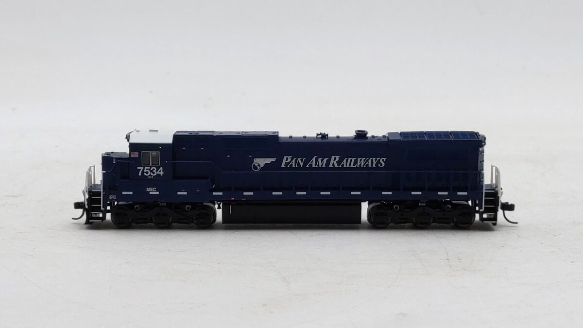 Atlas 40005656 N Pan Am Railway Silver Dash 8-40C Diesel Locomotive #7534 LN/Box