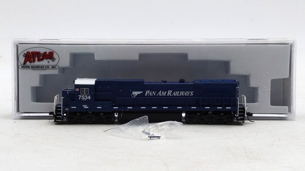 Atlas 40005656 N Pan Am Railway Silver Dash 8-40C Diesel Locomotive #7534 LN/Box